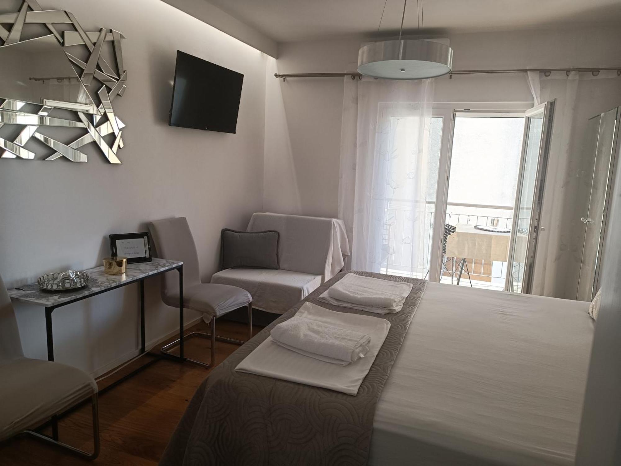 Apartment Golden Sunrise - 4 Ul.Petra Svacica11 Baska Voda Exterior photo